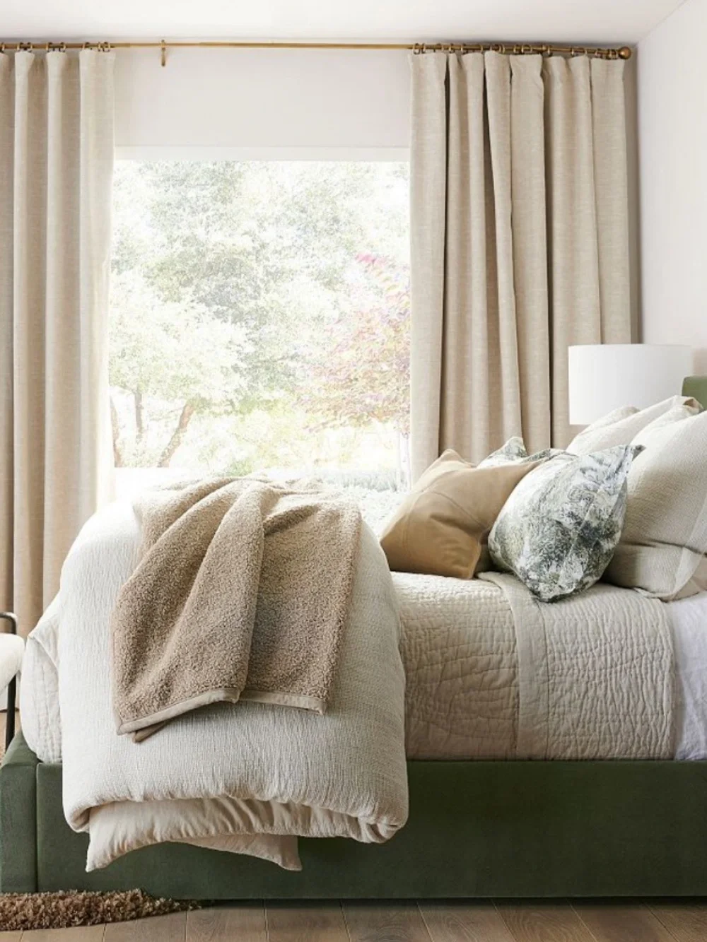 Pottery Barn Emery Linen Cotton Oatmeal Light Filtering 2 Curtain Panels 100x108